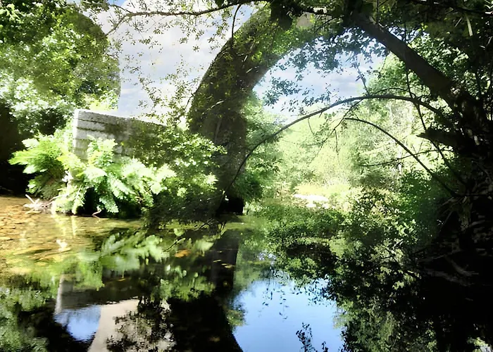 Charming House In With Terrace And Parking Ferienhaus